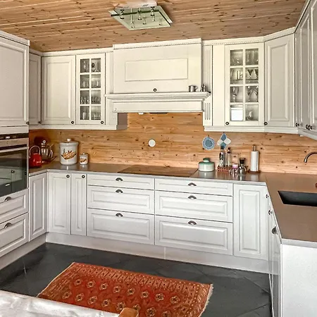 Holiday home 3 Bedroom Stunning In Vossestrand